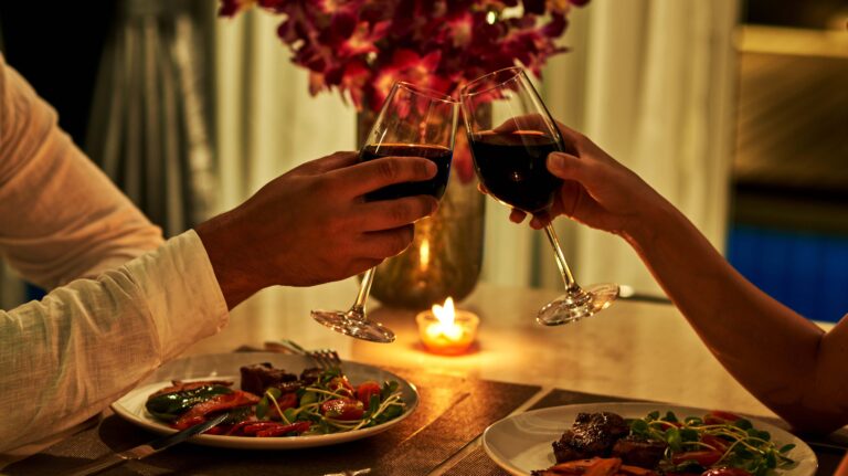 Top Ten Romantic Restuarants in Bangkok